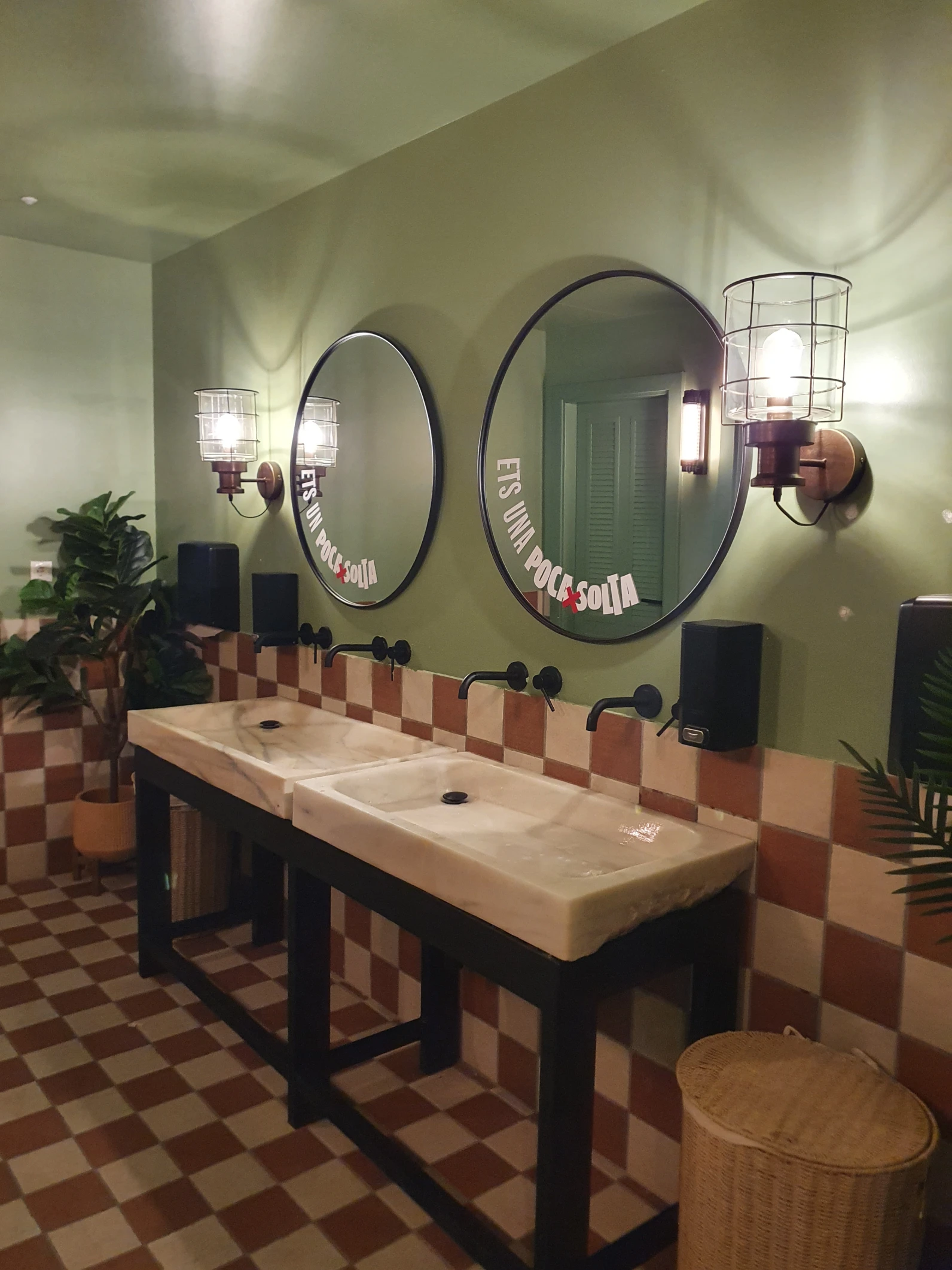 20220715_143654_1_1x